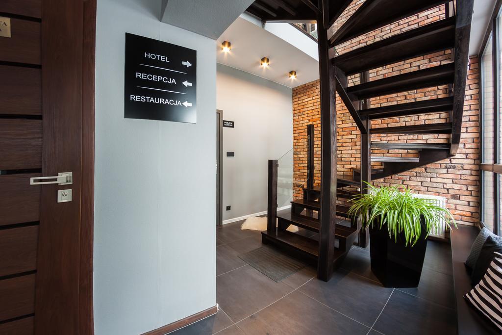 Hotel Oaza Golina  ภายนอก รูปภาพ