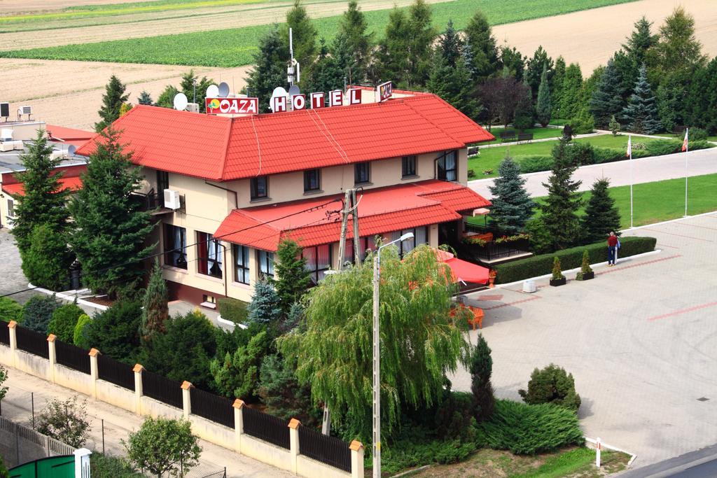 Hotel Oaza Golina  ภายนอก รูปภาพ